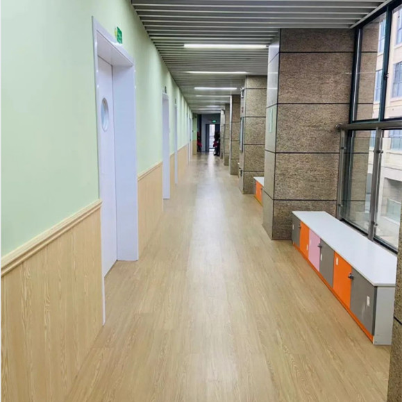 学校走廊 